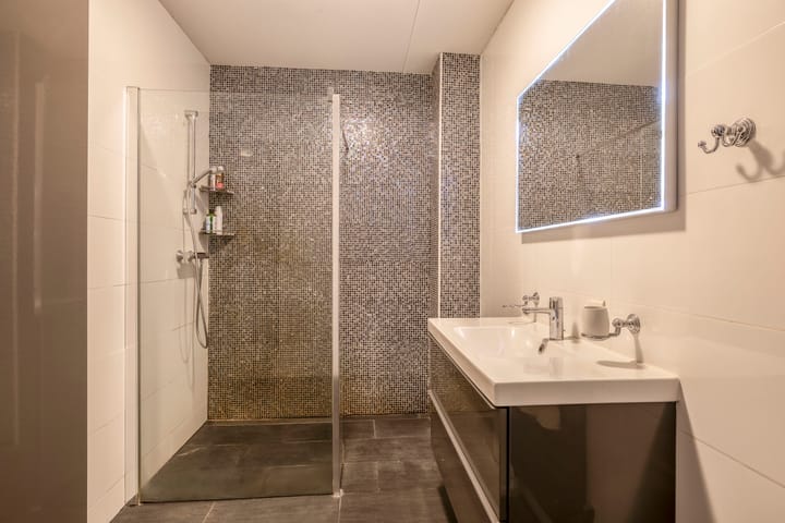 Foto 25 van Aelbrechtskade 183