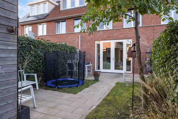 Foto 30 van Van der Weddenhof 35