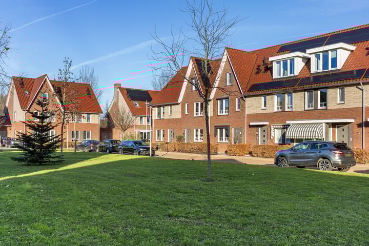 Foto 36 van Van der Weddenhof 35