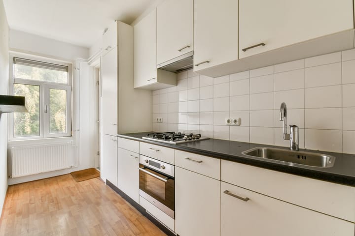 Foto 8 van Jekerstraat 52-2