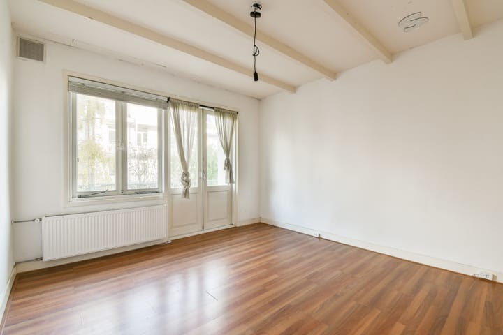 Foto 13 van Jekerstraat 52-2