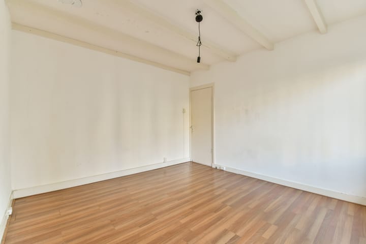 Foto 15 van Jekerstraat 52-2