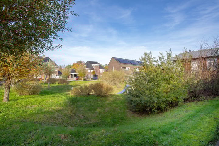 Photo 35 of Eikenberg 16