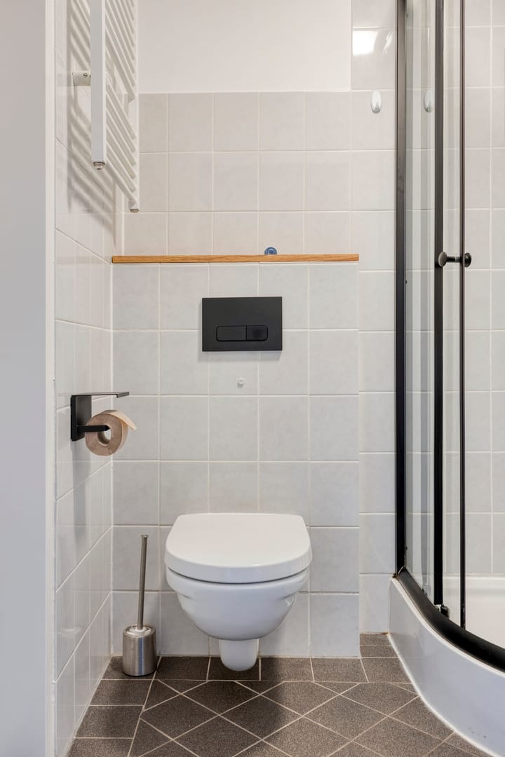 Photo 17 of Apollo 23