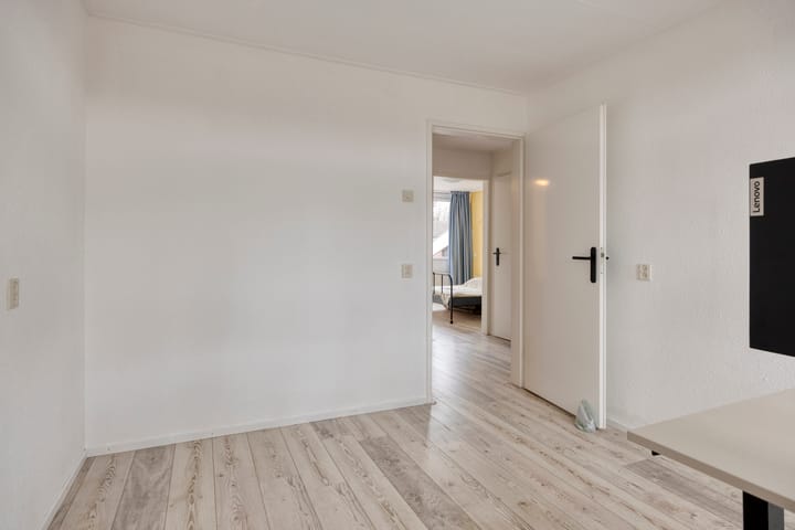 Photo 21 of Apollo 23