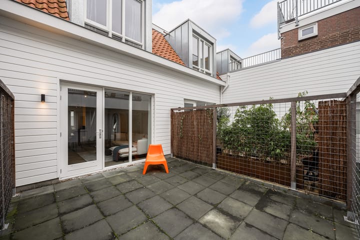 Photo 23 of Billitonstraat 15