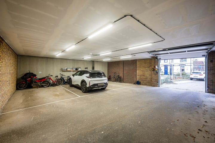 Photo 25 of Billitonstraat 15