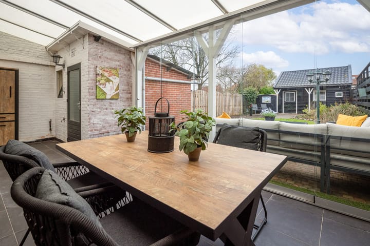 Foto 17 van Julianastraat 24