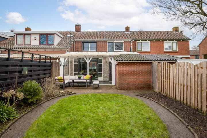 Foto 32 van Julianastraat 24