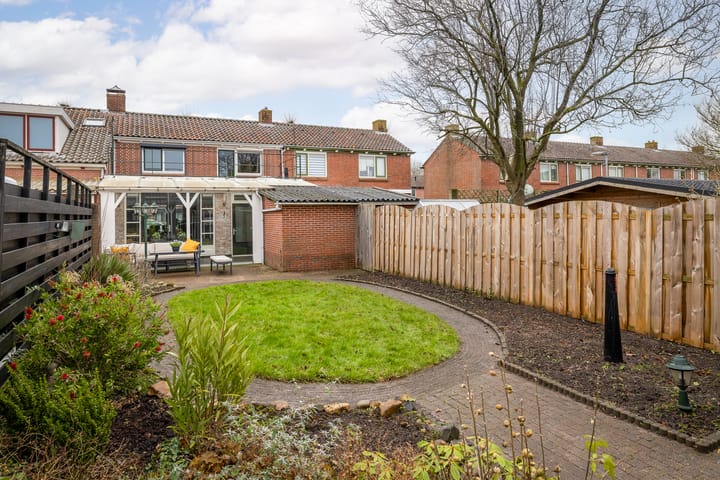 Foto 31 van Julianastraat 24