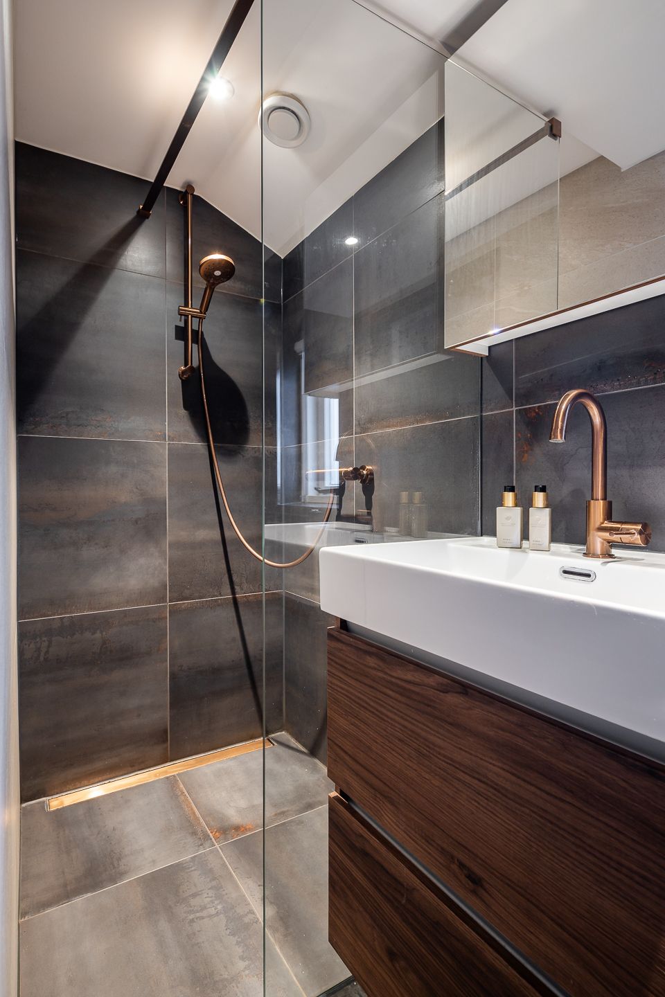 Foto 46 van Julianastraat 24