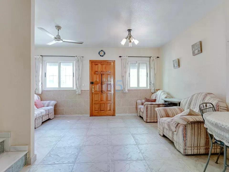 Foto 6 van Calle La Zenia 2