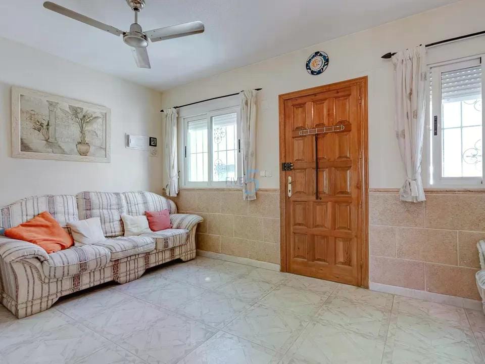 Foto 9 van Calle La Zenia 2