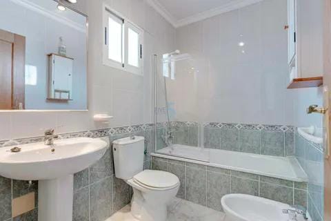 Foto 18 van Calle La Zenia 2