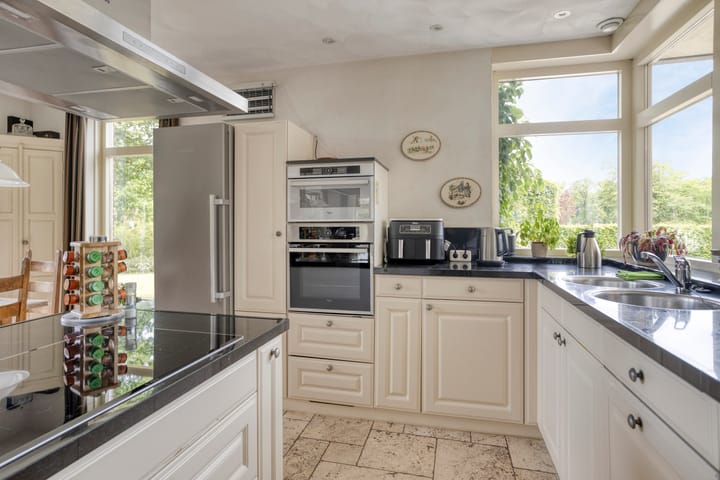 Foto 20 van Oost Ravenweg 2