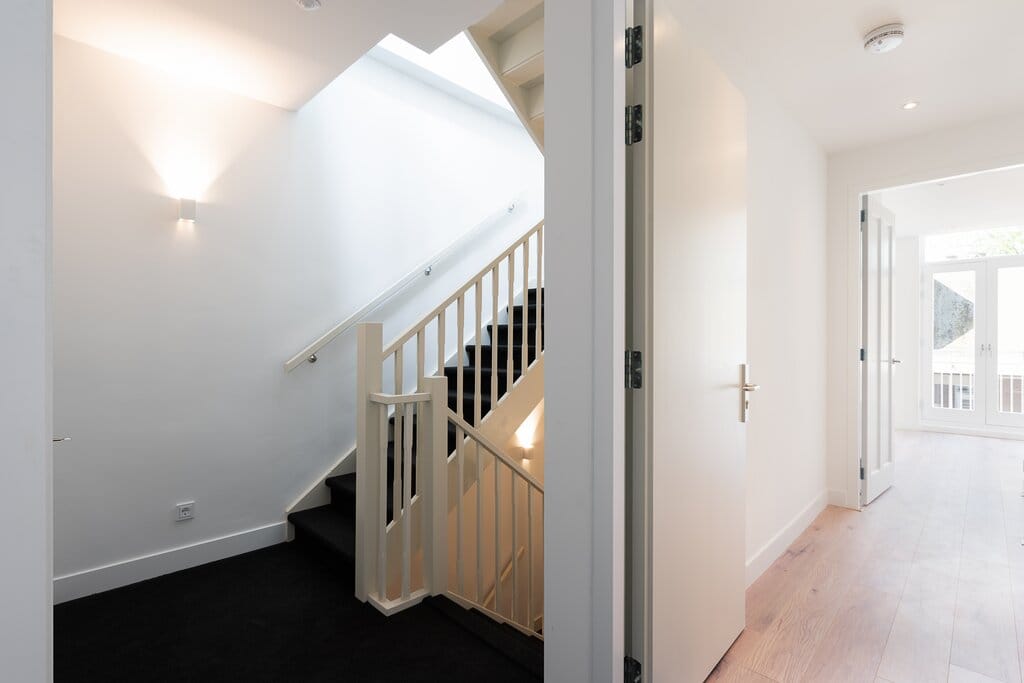 Photo 2 of Rapenburg 31-C