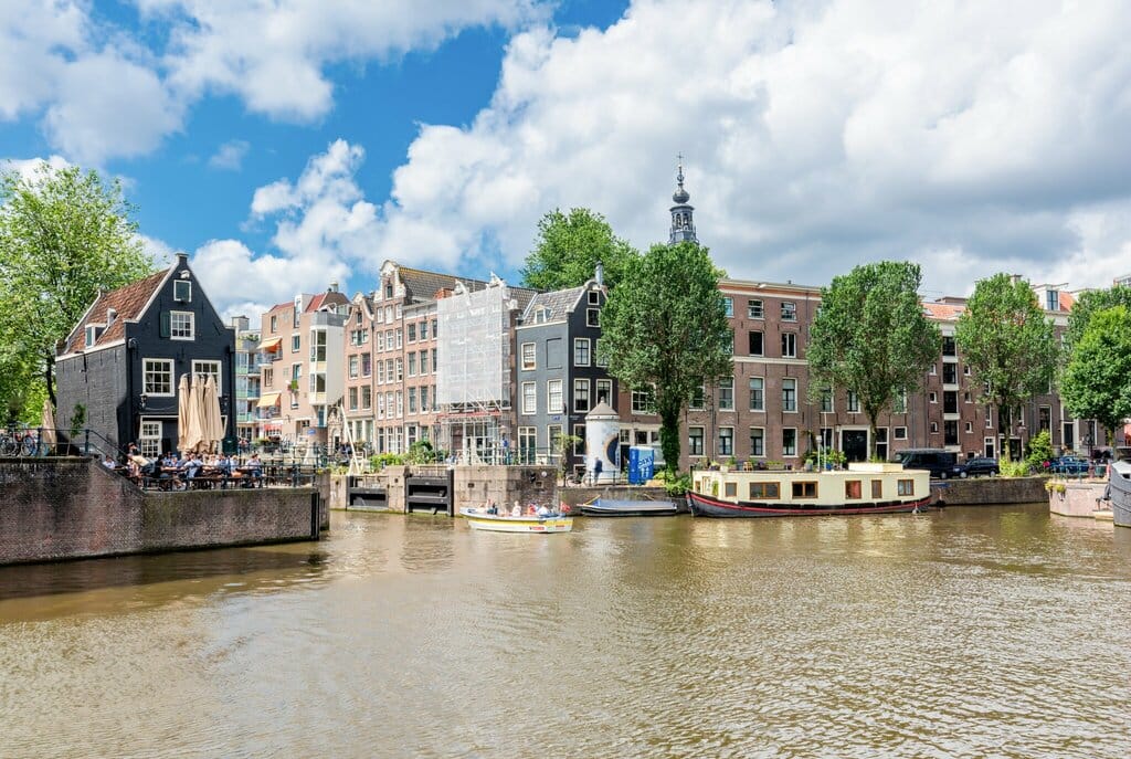 Photo 13 of Rapenburg 31-C