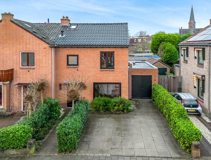 Foto 1 van Van den Vondellaan 38