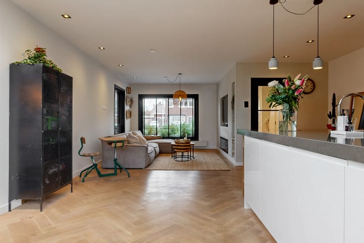 Foto 10 van Van den Vondellaan 38