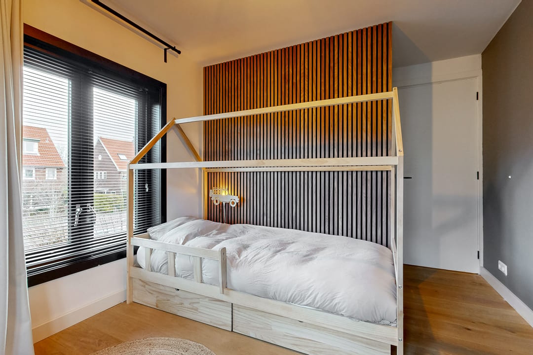 Photo 38 of Van den Vondellaan 38