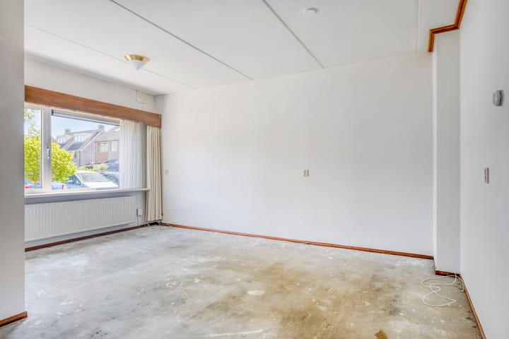 Photo 4 of Schoutenveld 408