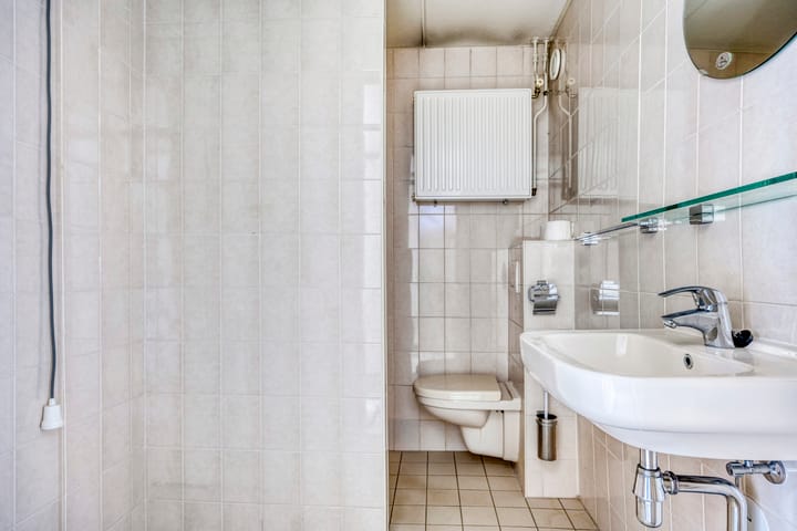 Photo 20 of Schoutenveld 408