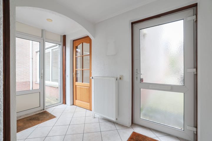 Foto 15 van Ankrot 67