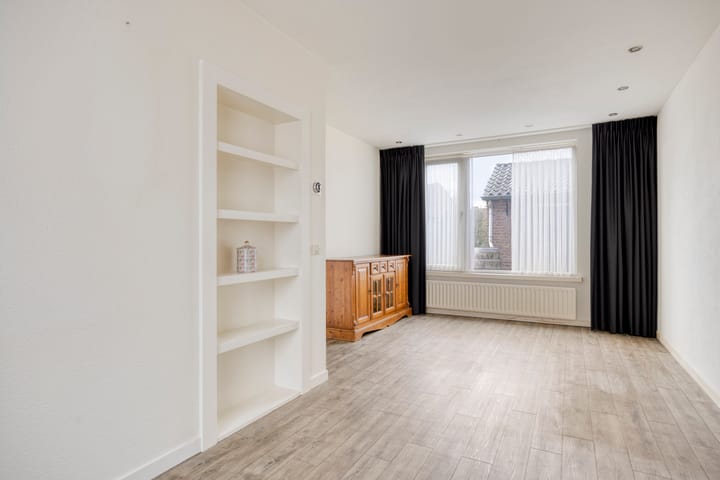 Photo 15 of Michiel de Ruyterlaan 25