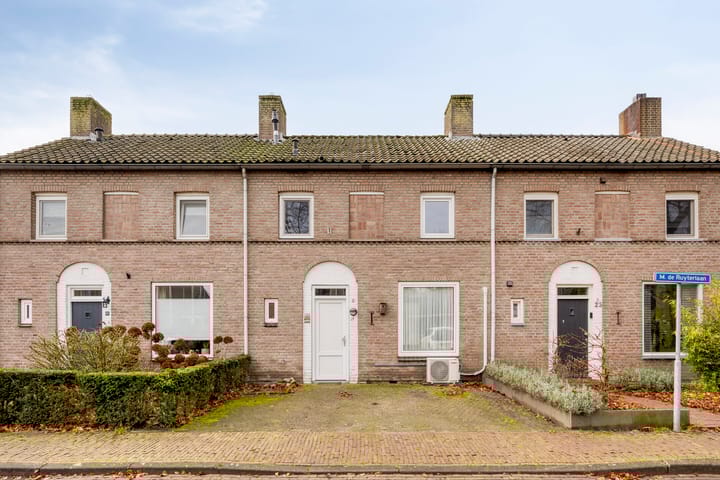 Photo 32 of Michiel de Ruyterlaan 25