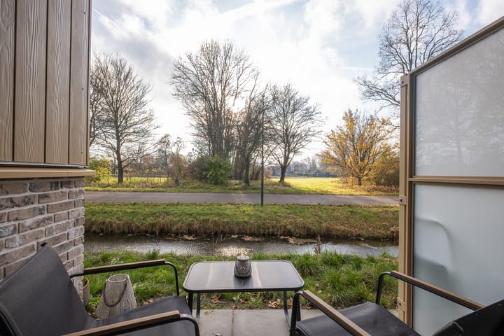 Photo 9 of Waardereiland 7