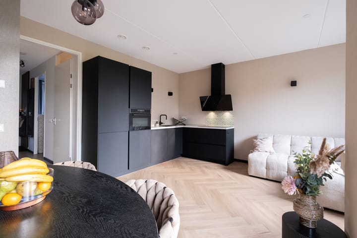 Photo 13 of Waardereiland 7