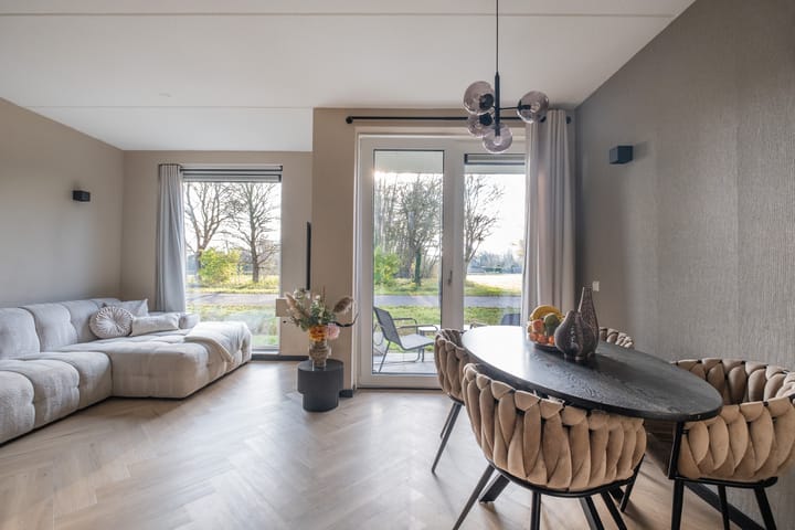 Photo 11 of Waardereiland 7