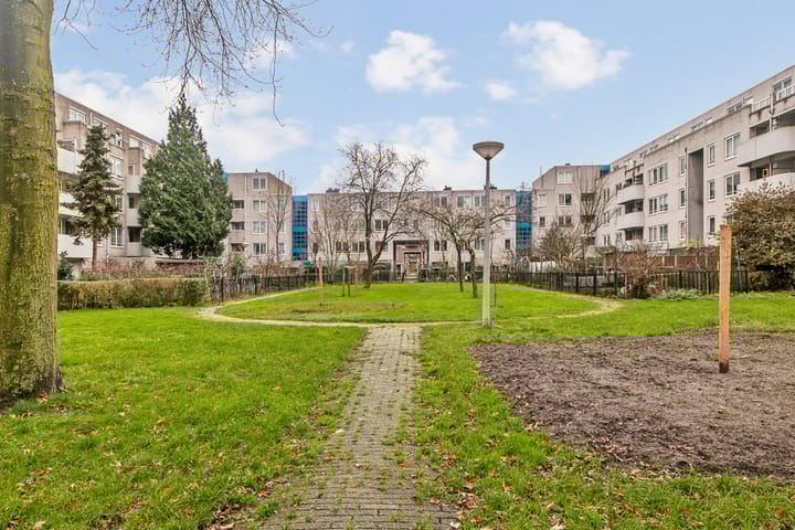 Foto 27 van Bernard Shawsingel 238