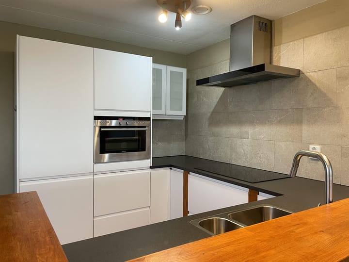 Foto 22 van Lobeliuslaan 252