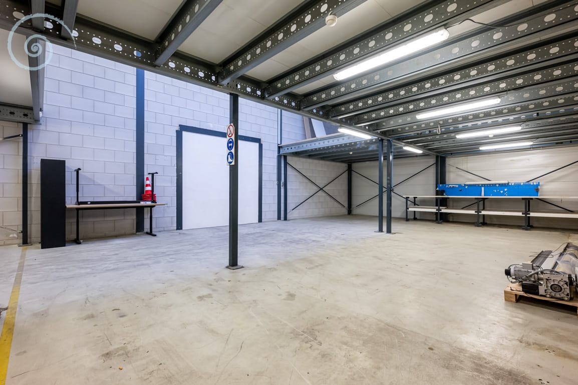 View photo 4 of Pampus 28