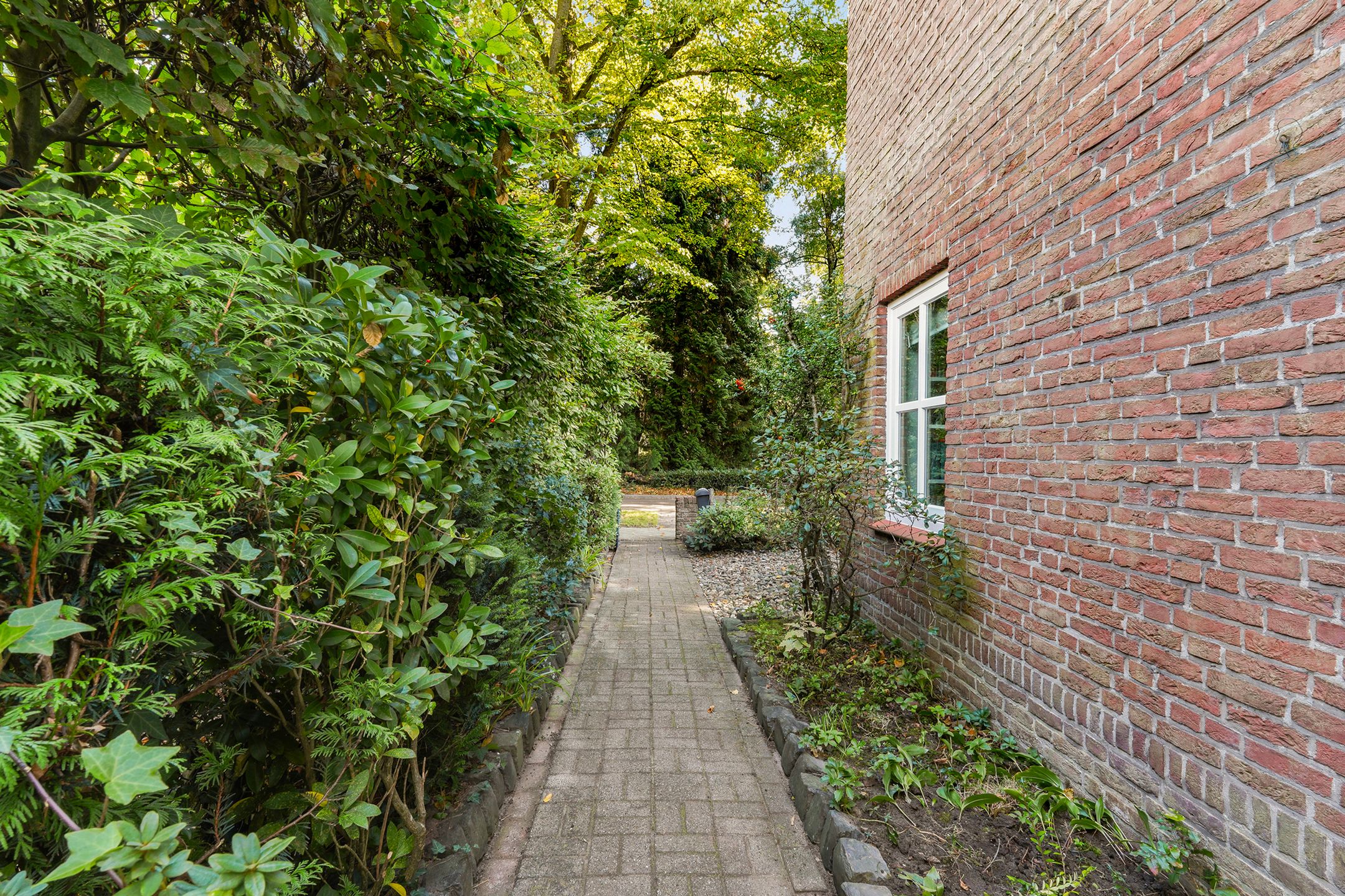 Photo 63 of Burgemeester Jansenstraat 25