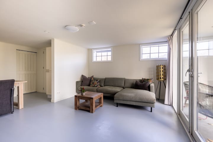 Photo 70 of Rijksweg 4-B