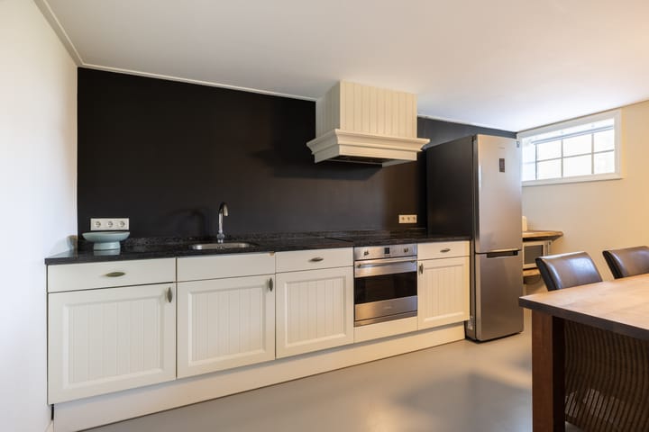 Photo 79 of Rijksweg 4-B