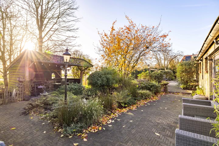 Photo 97 of Rijksweg 4-B