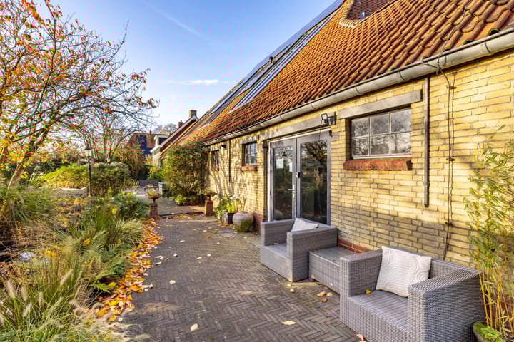 Photo 98 of Rijksweg 4-B