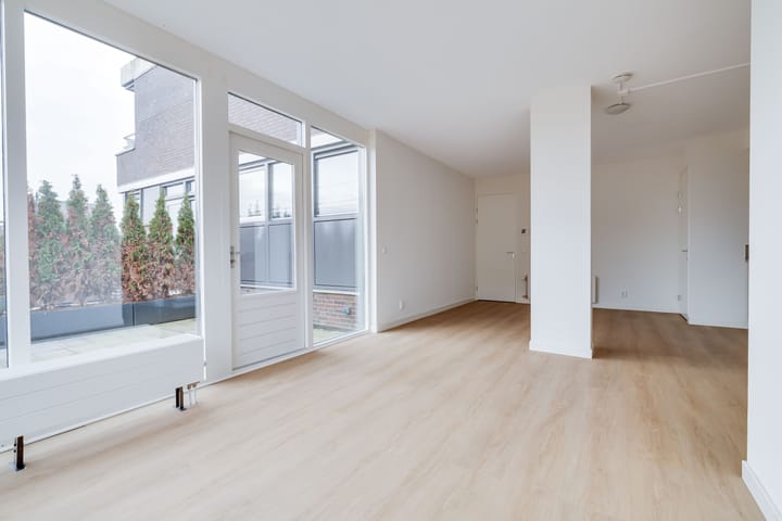 Foto 7 van Helfrichstraat 25-B