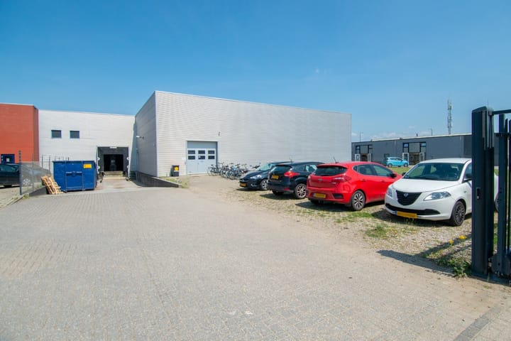 Platinaweg 11, Elst (GE)