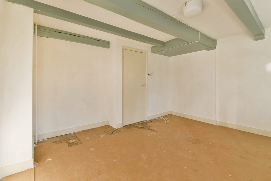 Photo 11 of Voetboogstraat 12-1