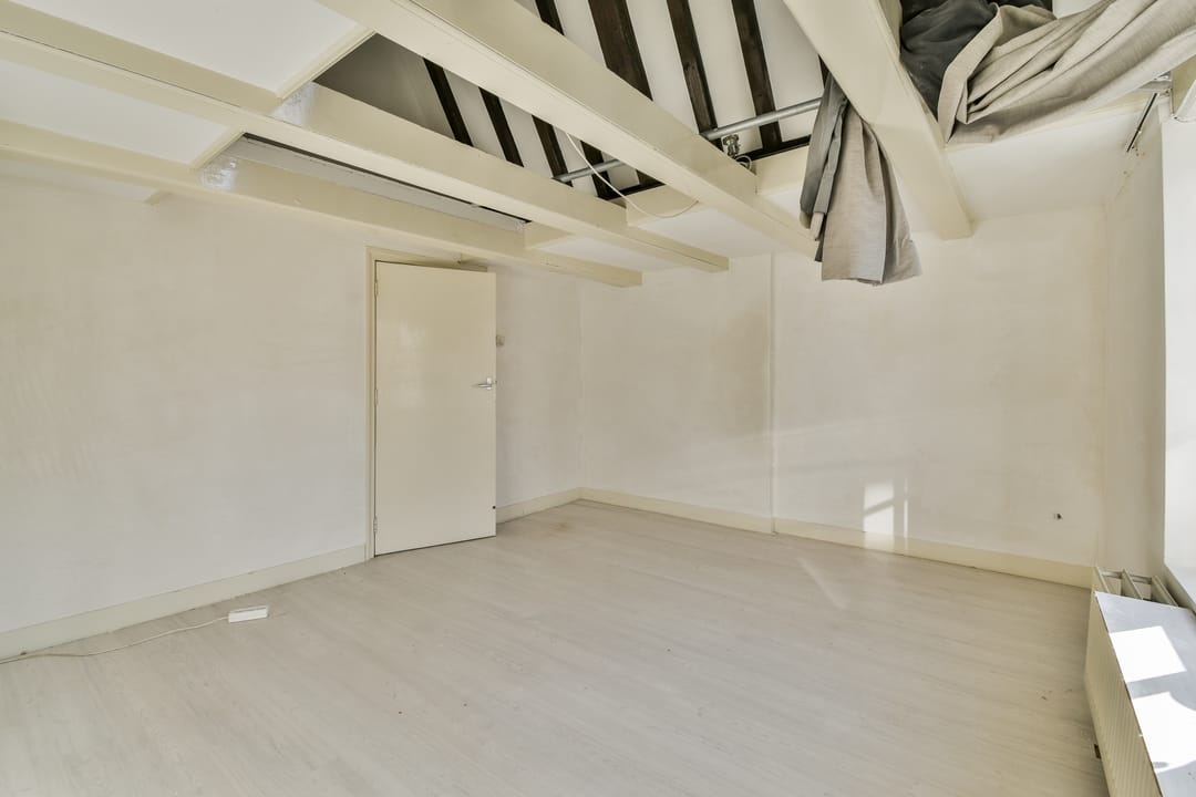 Photo 17 of Voetboogstraat 12-1