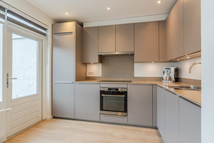 Foto 19 van van Swietenstraat 41