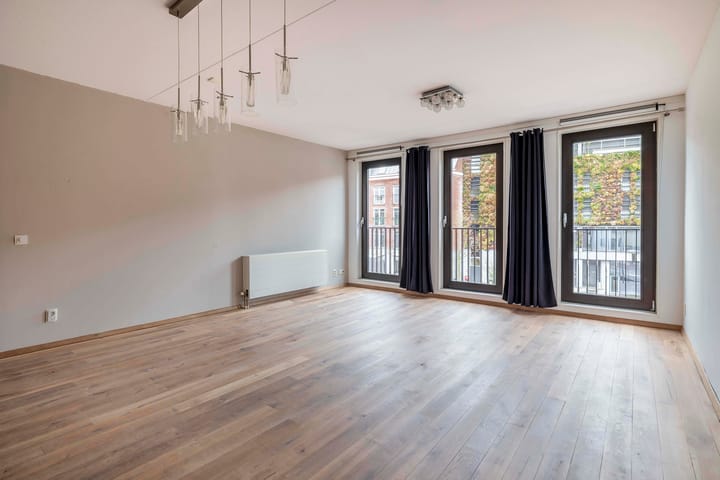 Photo 3 of Markendaalseweg 24-C7