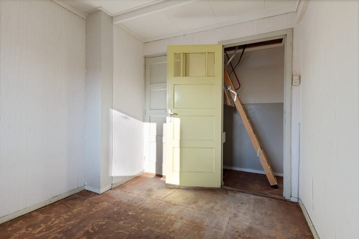 Photo 12 of Esdoornlaan 15