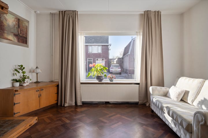 Photo 7 of Zwaluwstraat 9-A