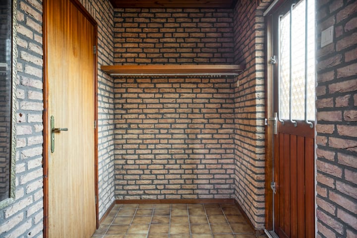 Photo 16 of Zwaluwstraat 9-A