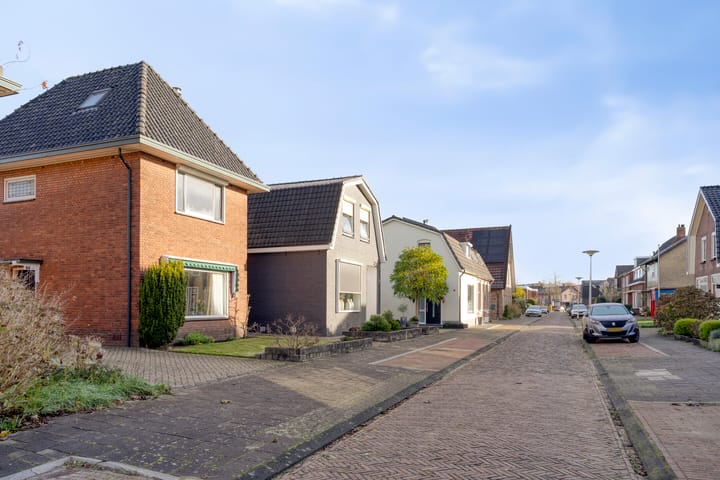 Photo 38 of Zwaluwstraat 9-A